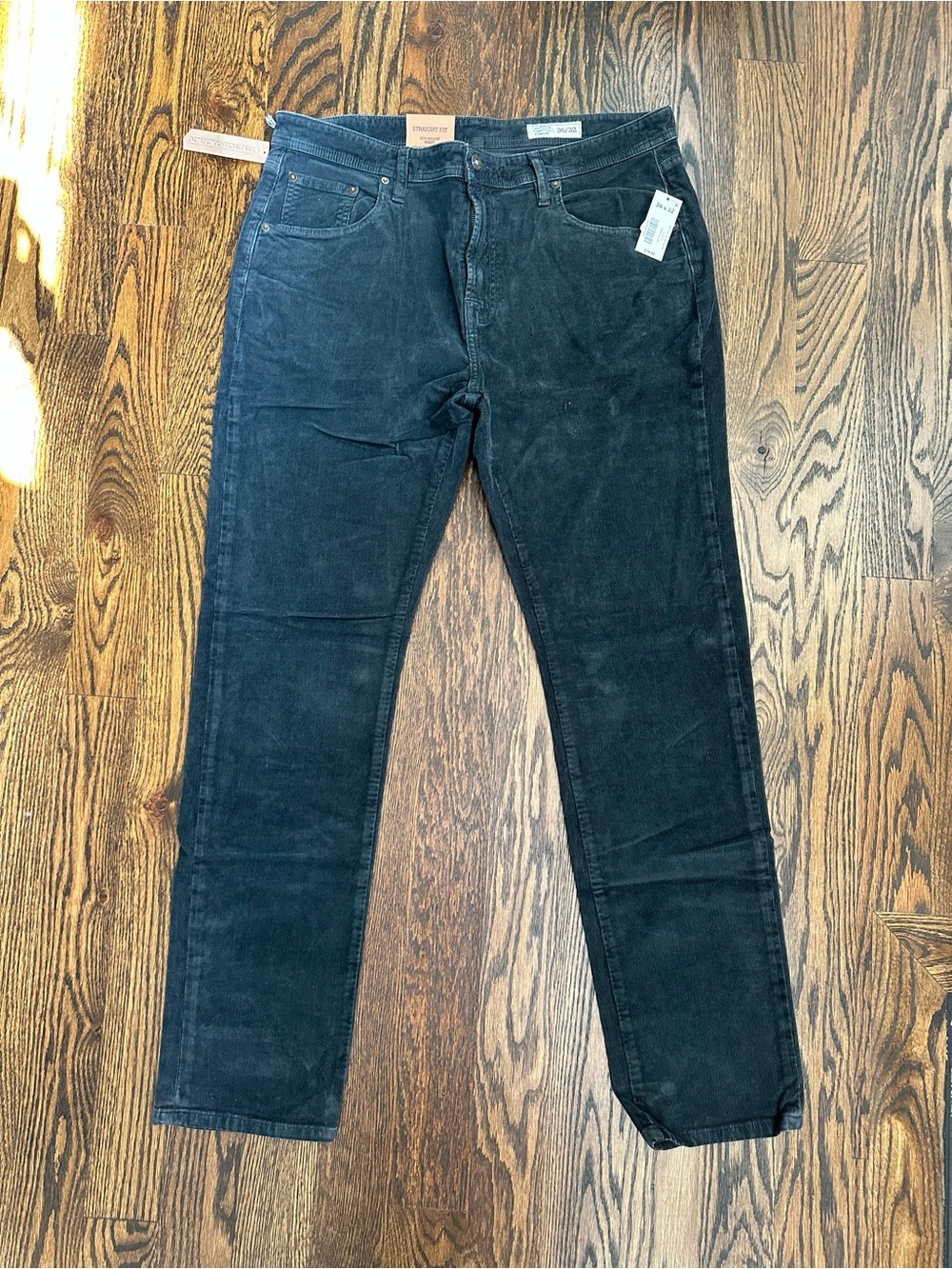 CREMIEUX The Premium Cord Straight Fit Black Corduroy Pants